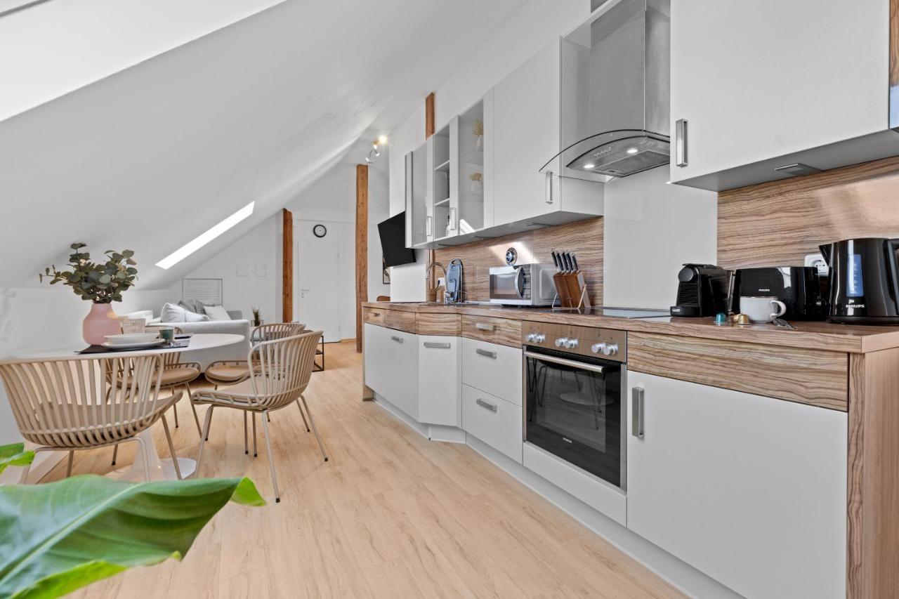 Stilvolle Wohnung: Private Dachterrasse - Zentral Augsburg Exterior foto